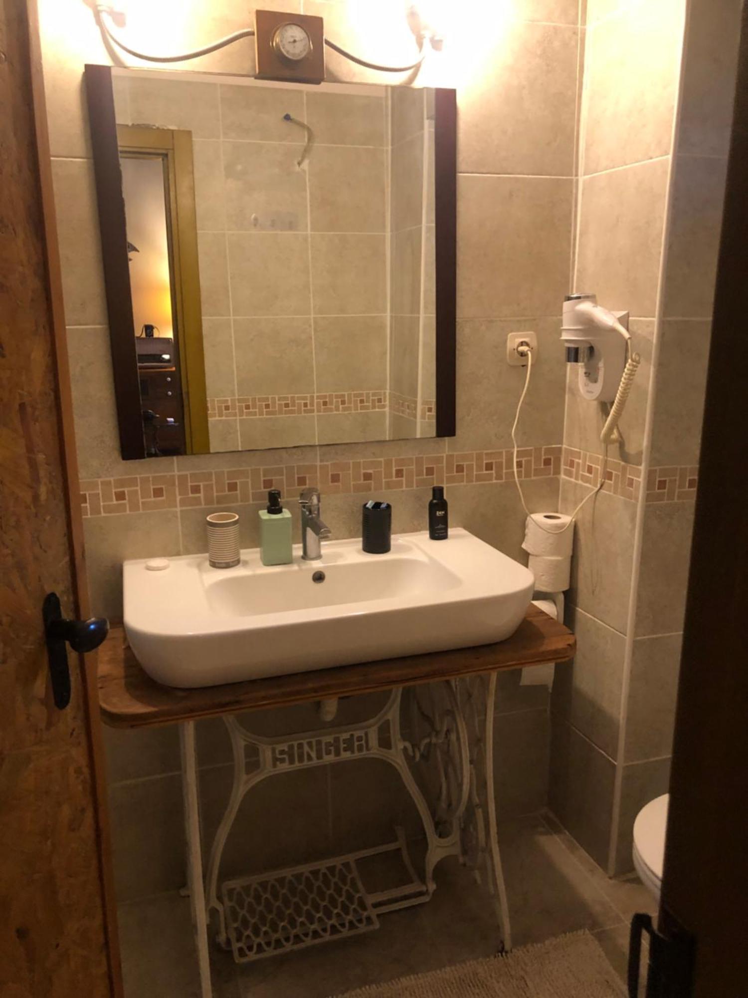 Kaleici Oezel Muestakil Bahceli Villa